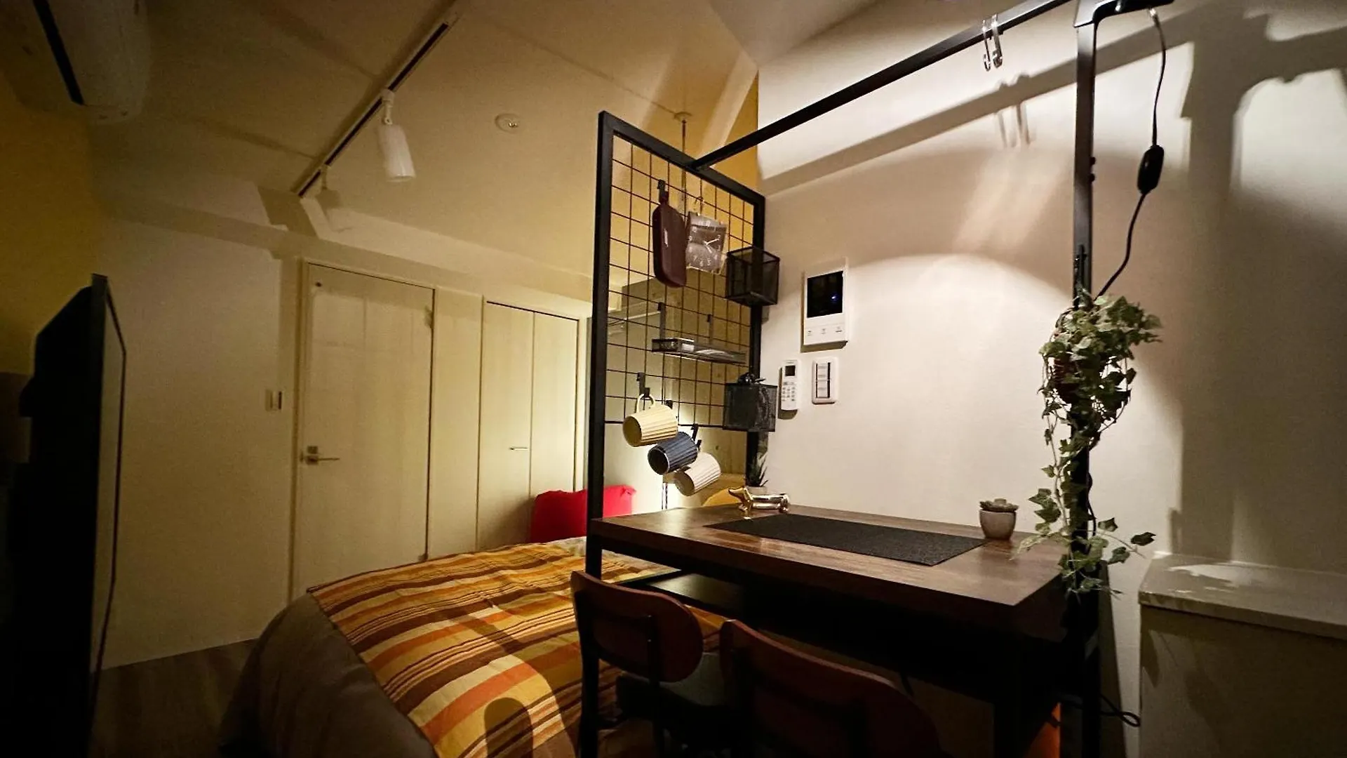 Caesar House Connecting Room 201And202 Tokyo Japan