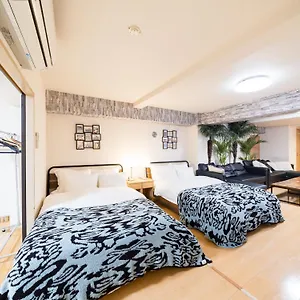 Apartment Shinjuku, 1min Walk From Kagurazaka Sta ,80square Meters,net, Pocketwifi, Switch, Tokyo